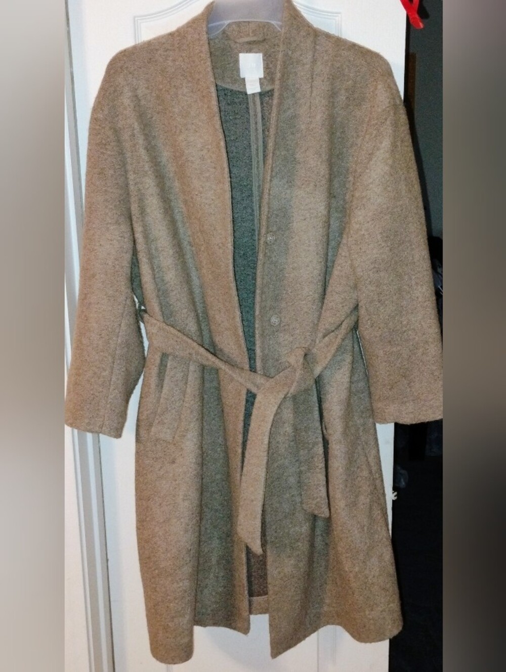 H&M Women's Beige Long Wool Blend Overcoat Belted Fall Winter Cozy Size 18
